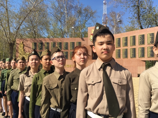 Бабаларға тағзым!