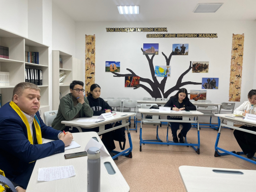 21 қаңтарда Павлодар облысы білім беру басқармасының бастамасымен  «Жас Дарын» мамандандырылған мектеп-лицейінде жас мамандар арасында пікірсайыс турнирі өткізілді.